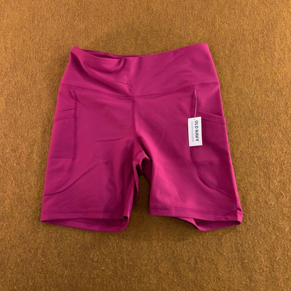 Old Navy Womens Medium Magenta Pink Powersoft 6" Inseam Bike Shorts